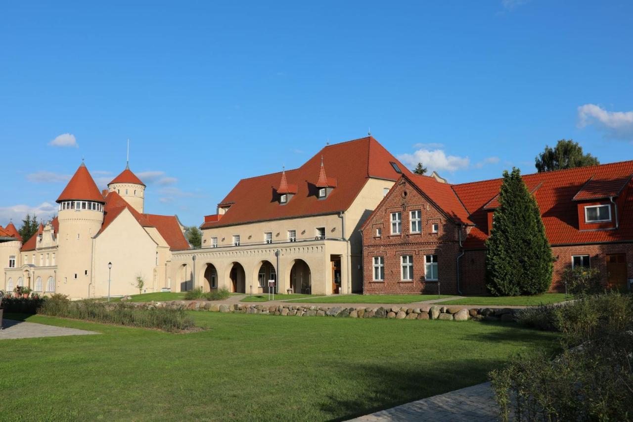 Appartamento Der Westfluegel Ritter Dietrich Wf-47 Stolpe auf Usedom Esterno foto